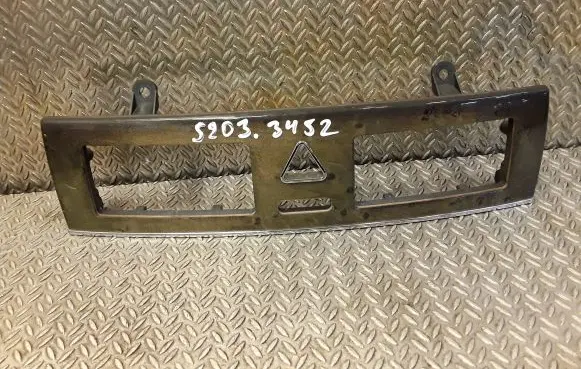 Mercedes-Benz C W203 Other center console (tunnel) element 2036804482 A2036804482