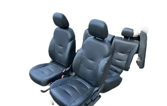 Seat set