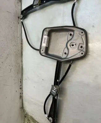 Volkswagen Golf V Front door window regulator with motor 1K4837402AA
