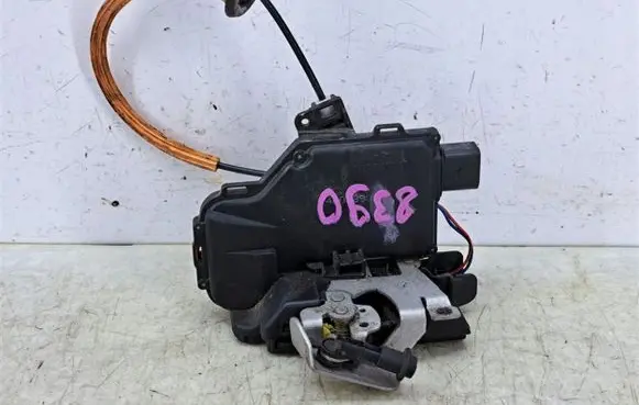 Audi A4 S4 B5 8D Rear door lock