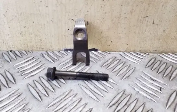 Fuel Injector clamp holder