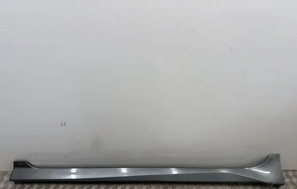 Nissan Leaf II (ZE1) Sill 768535SA0A