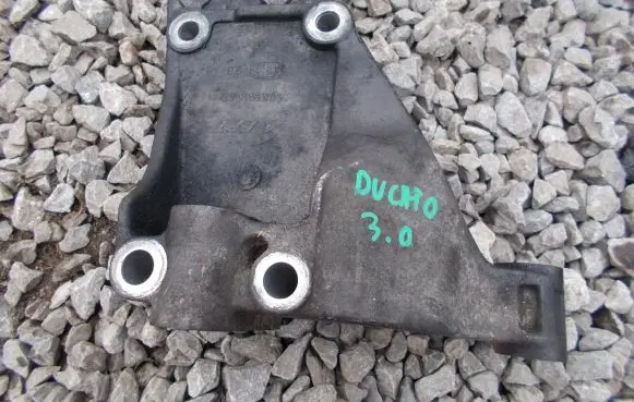 Fiat Ducato Engine mounting bracket