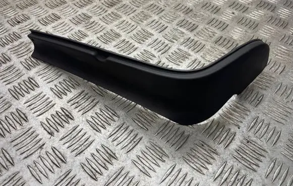 Volkswagen Touran I Rear/tail light trim molding 1T0945311 158691LI
