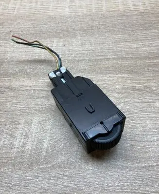 Mitsubishi Carisma Headlight level height control switch MR114337 LK04001000