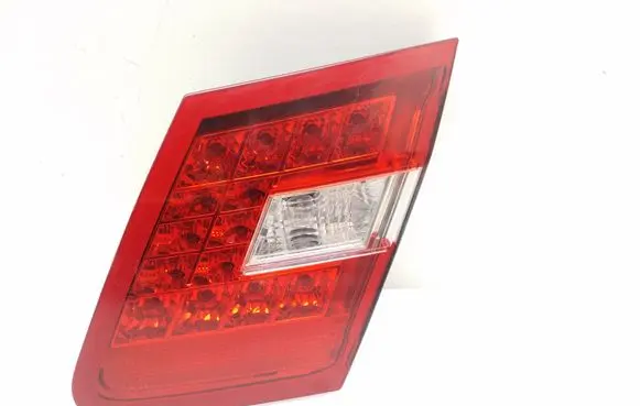 Mercedes-Benz E W212 Tailgate rear/tail lights A2128200864