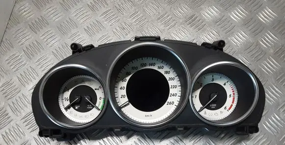 Mercedes-Benz E W212 Speedometer (instrument cluster) A2129001225 A2C53435305