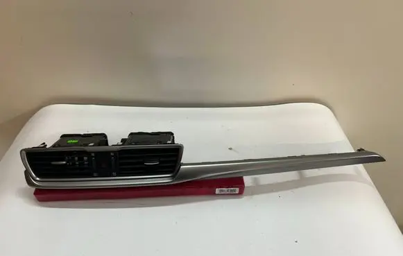 Mazda 3 III Dash center air vent grill BPM56491X BPM66491X BACT55256