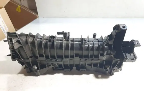 BMW 1 F20 F21 Intake manifold 8506406 78079918