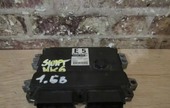 Suzuki Swift I Other control units/modules 33920-57K7