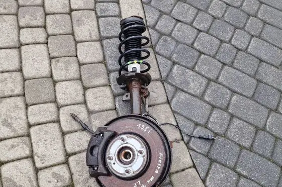 Ford Fiesta Front wheel hub spindle knuckle 