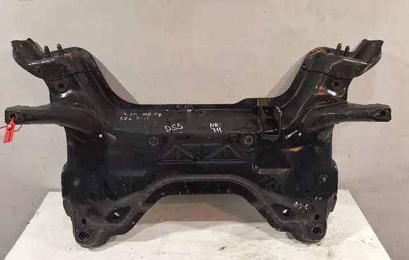 Citroen DS5 Front subframe
