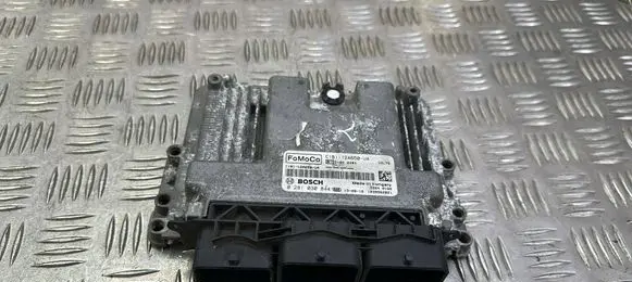 Ford Fiesta Engine control unit/module C1B1-12A650UA 0281030844 C1B112A650UA