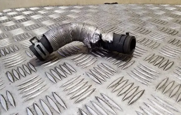 Jaguar XF X250 Engine coolant pipe/hose