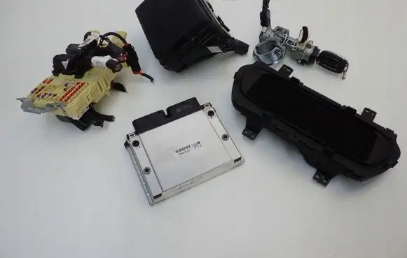 Hyundai i20 (BC3 BI3) Engine ECU kit and lock set 3910607196
