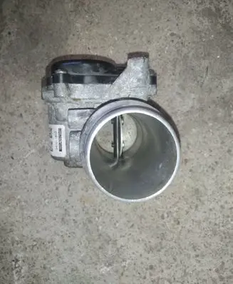 Renault Clio IV Throttle valve 161A09794R 340211833