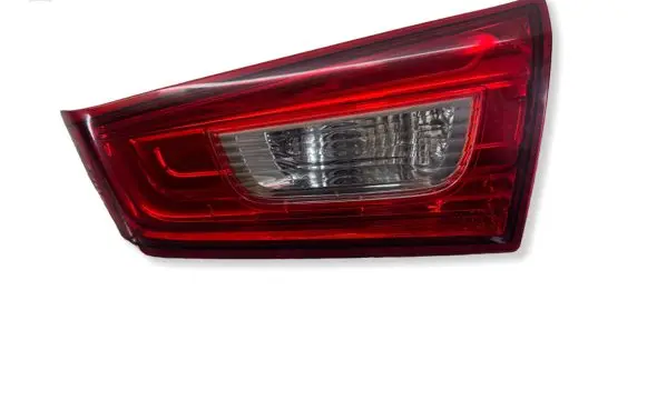 Mitsubishi ASX Tailgate rear/tail lights P9373