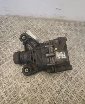 Jaguar XE Rear differential GX734A213FB