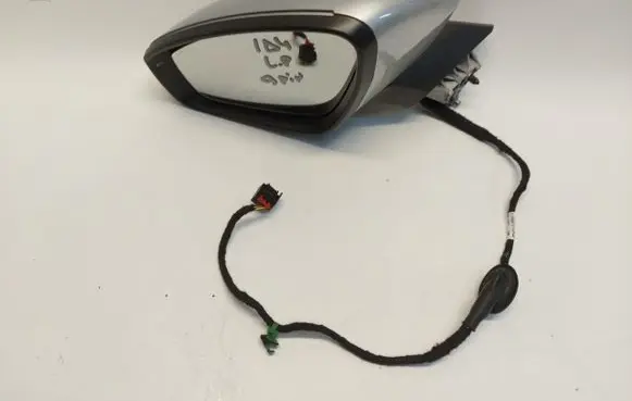 Volkswagen ID.4 Front door electric wing mirror VWLUSTERKOL9PIN