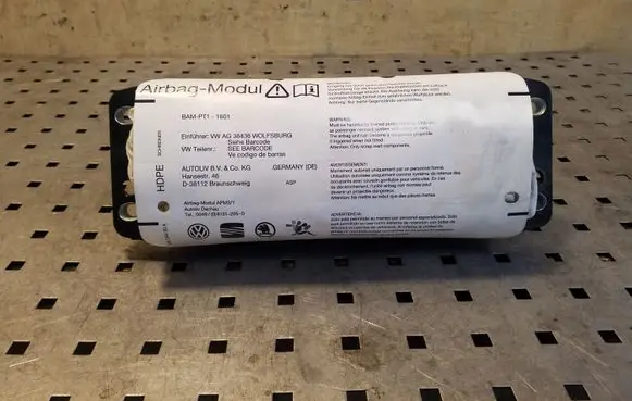 Volkswagen Eos Passenger airbag 1Q0880204