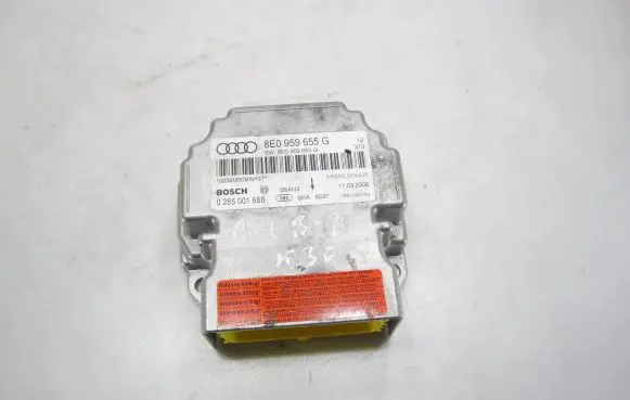 Audi A4 S4 B7 8E 8H Airbag control unit/module 8E0959655G 0285001668