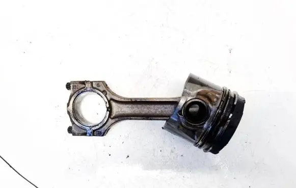 Opel Omega B2 Piston with connecting rod