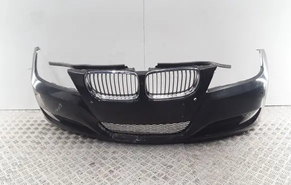 BMW 3 E90 E91 Front bumper 7153912