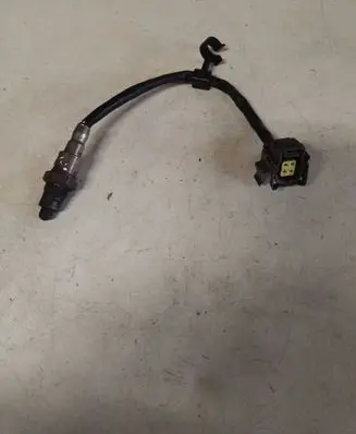 Mercedes-Benz A W176 Lambda probe sensor 0075426318 12T244