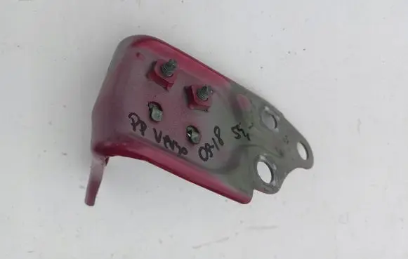 Toyota Verso Fender mounting bracket