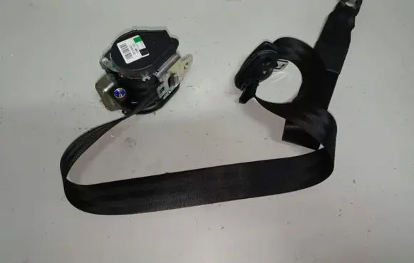 Audi A4 S4 B7 8E 8H Front seatbelt 560788501