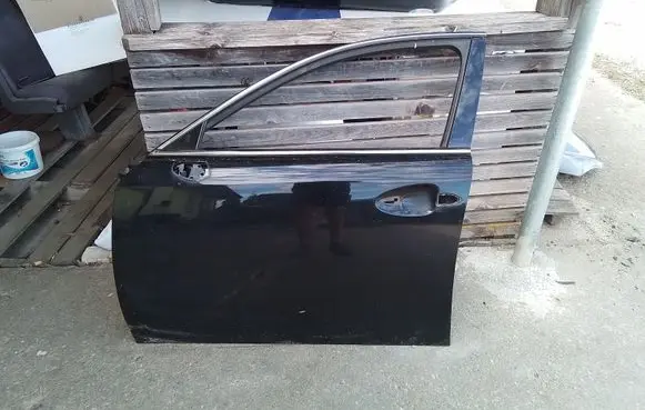 Lexus IS 220D-250-350 Front door