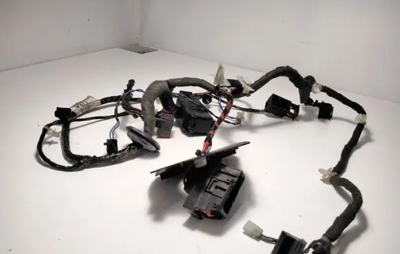 Opel Vectra C Front door wiring loom 13170505 20050210