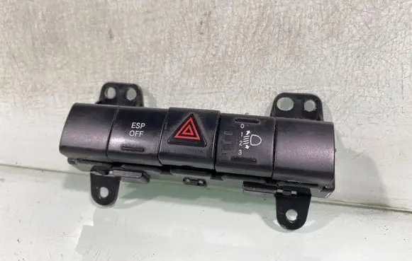 Dodge Caliber Hazard light switch 12862365d 30505l2415877019