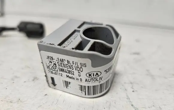 KIA Sorento Airbag deployment crash/impact sensor 5WK43852 23060112