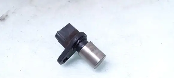Toyota Avensis T250 Camshaft position sensor 9091905012 0296000251