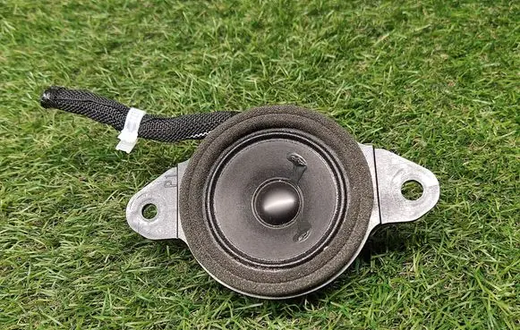 Opel Insignia A Panel speaker 8616006380