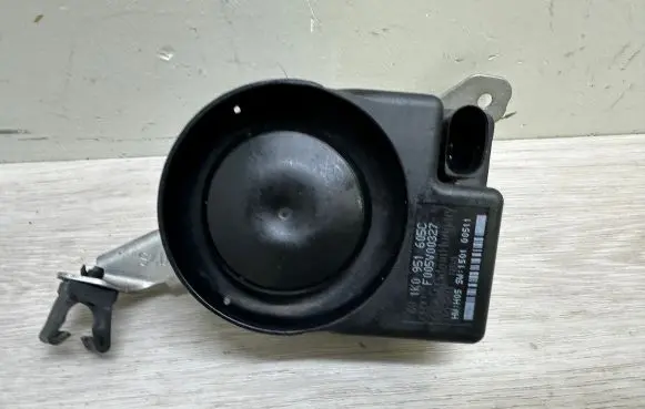 Volkswagen Touareg II Alarm system siren 1K0951605C