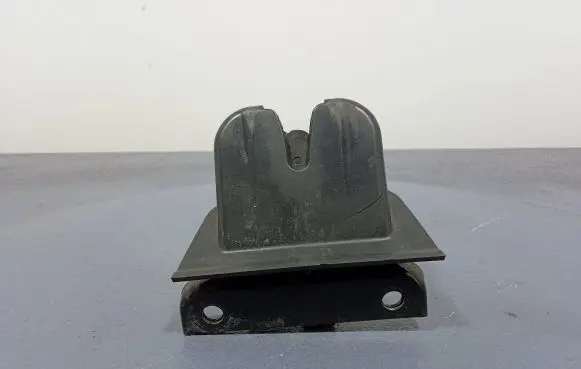 Audi A2 Tailgate/trunk/boot lock/catch/latch 8Z0827520
