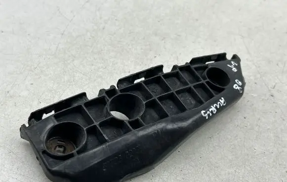 Toyota Auris 150 Front bumper mounting bracket 5253602031 10701A