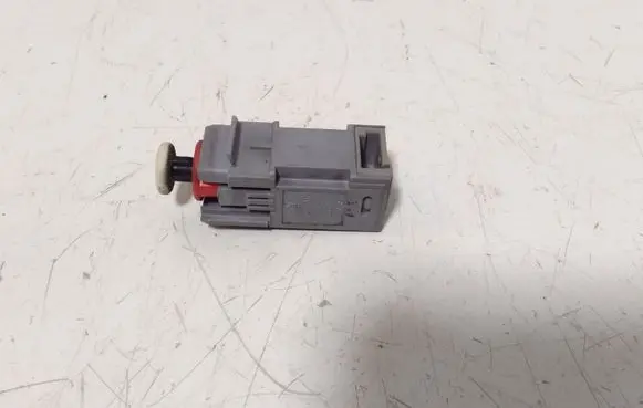 Clutch pedal sensor