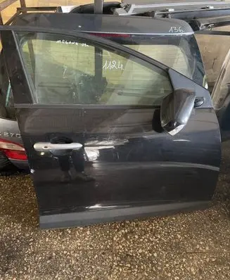 Renault Megane III Front door