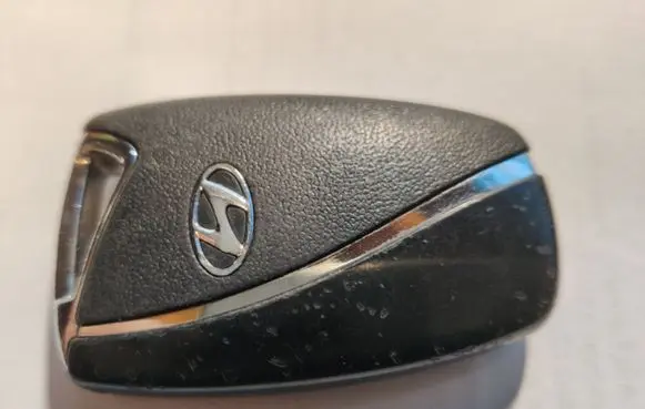 Hyundai Santa Fe Ignition key/card 