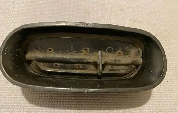 Mercedes-Benz S W116 Dash center air vent grill