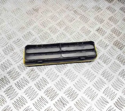 Mercedes-Benz E A207 Quarter panel pressure vent A2128300242