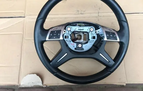 Mercedes-Benz B W246 W242 Steering wheel