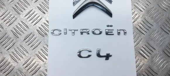 Manufacturer badge logo/emblem