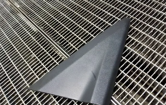 Ford Turneo Courier Fender end trim ET7617E676BG