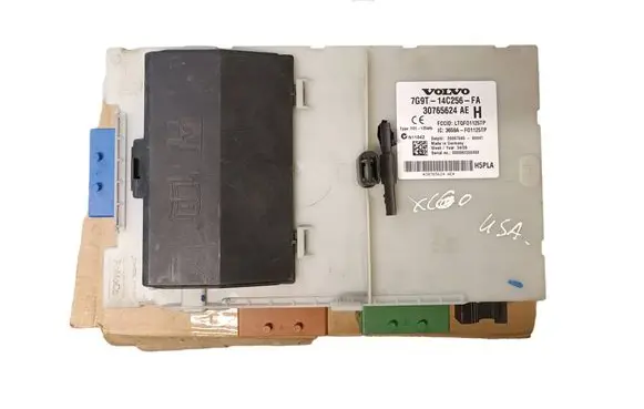 Volvo XC60 Comfort/convenience module 7G9T14C256FA 30765624AE