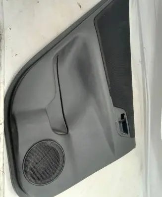 Toyota Corolla Verso E121 Rear door card panel trim 676113110