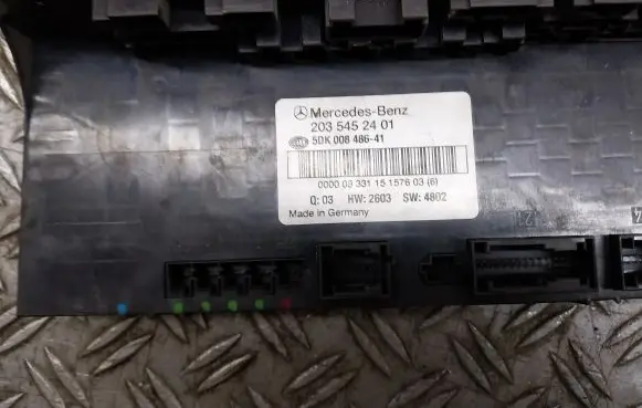 Mercedes-Benz C W203 Fuse module